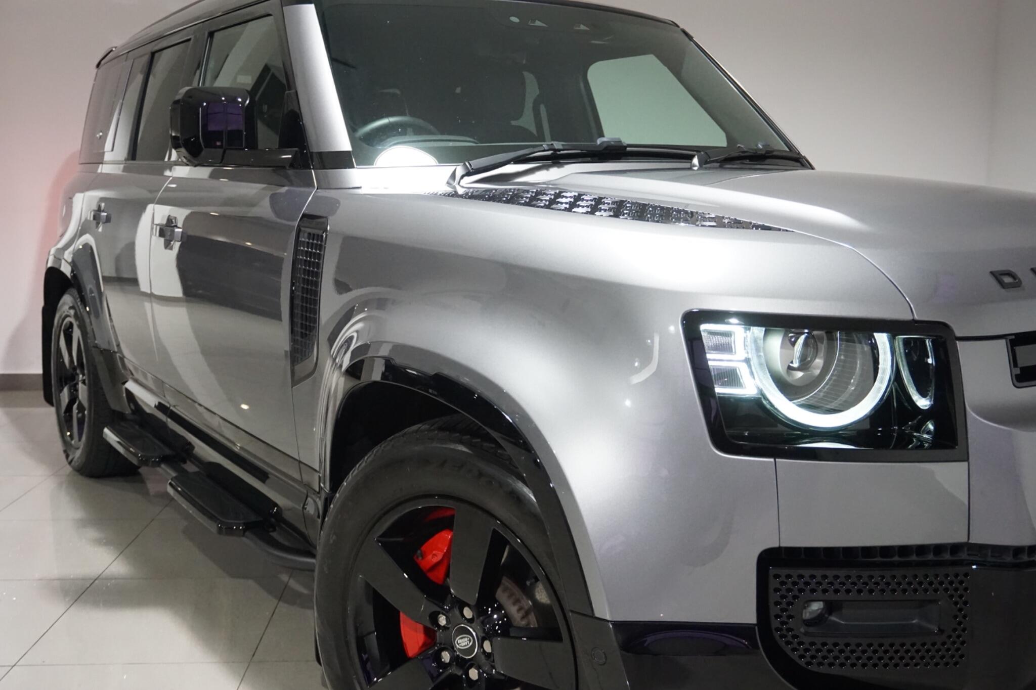 Land Rover Defender 110 2.0 P400e 15.4kWh X-Dynamic HSE SUV 5dr Petrol Plug-in Hybrid Auto 4WD Euro 6 (s/s) (404 ps)